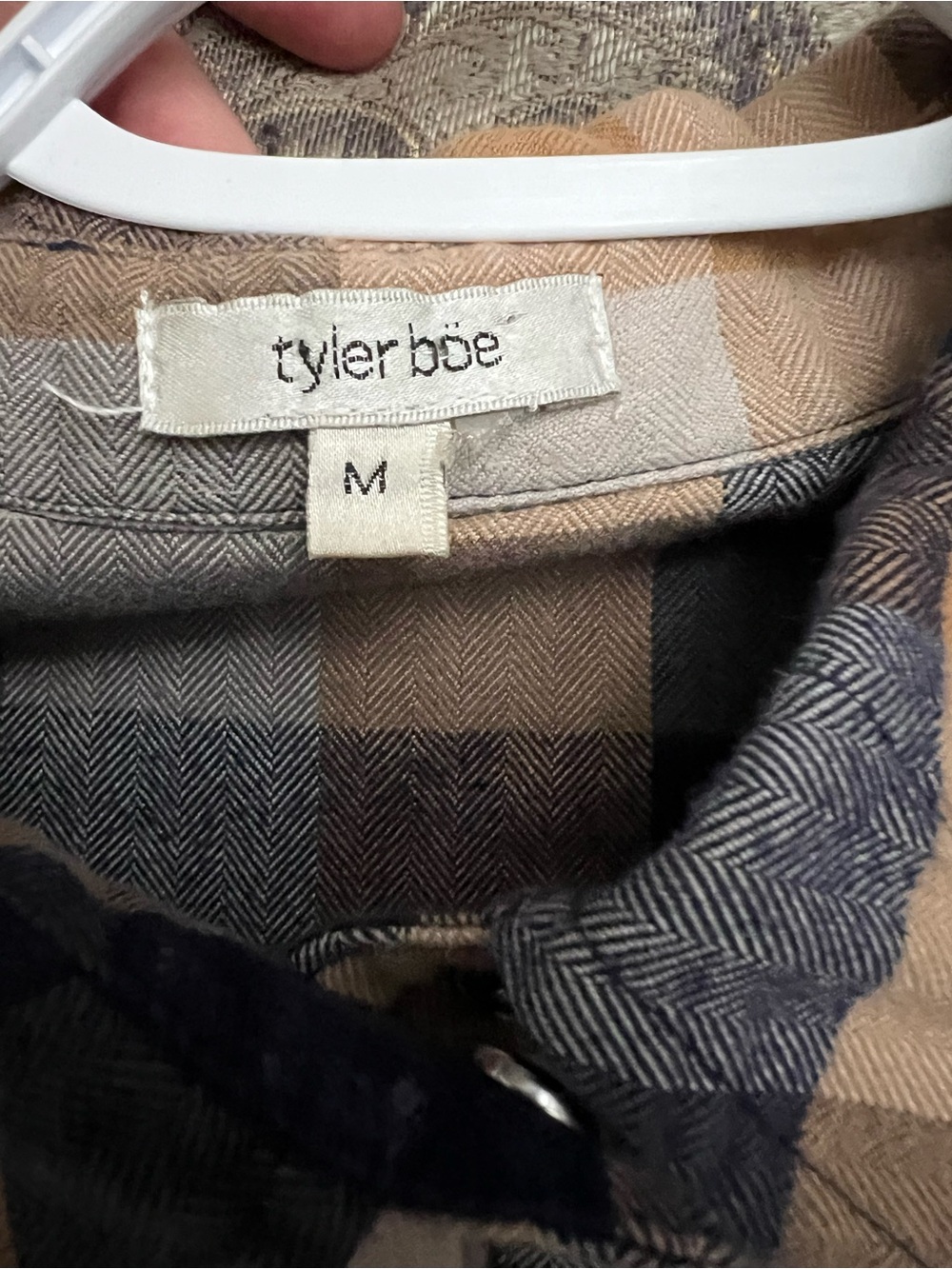Tyler Boe flannel popover tunic features a brown, cream and blue plaid, Size M - Picture 5 of 14